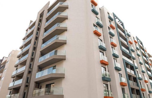 Qawra Hotel | 80 m² Hotel ∙ 127 guests