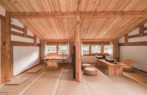 Qiandongnan Hotel | 80 m² Hotel ∙ 2 bedrooms ∙ 4 guests