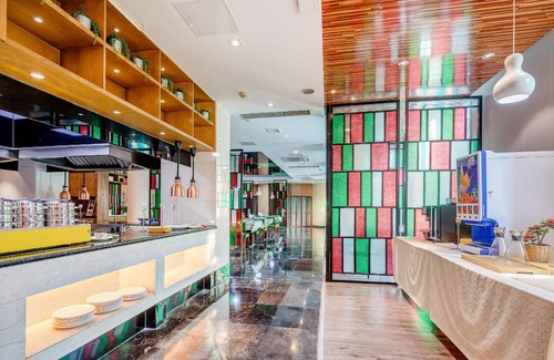 Xiuzhou Qu Hotel | 80 m² Hotel ∙ 4 guests