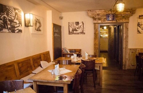 Radebeul Hotel | 80 m² Hotel ∙ 11 guests