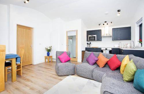 Eddleston House | 80 m² House ∙ 2 bedrooms ∙ 4 guests