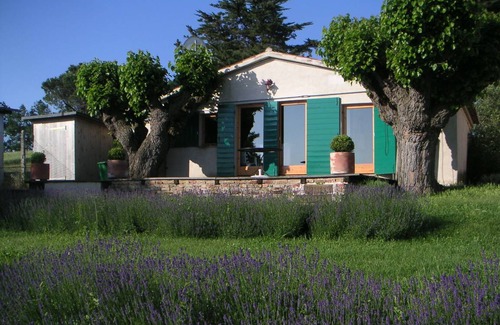 Ostra House | 80 m² House ∙ 1 bedroom ∙ 4 guests