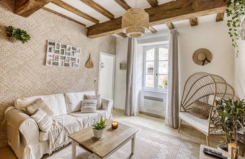 Chambellay House | 80 m² House ∙ 2 bedrooms ∙ 4 guests
