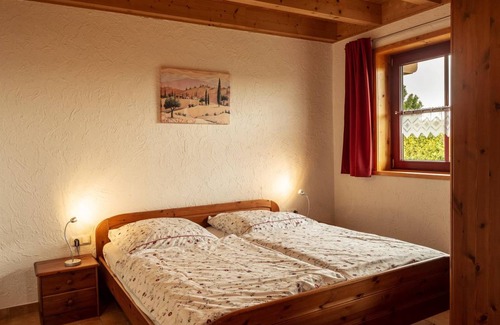 Waldorf House | 80 m² House ∙ 2 bedrooms ∙ 4 guests