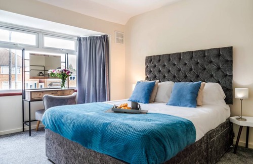 Great Barr House | 80 m² House ∙ 3 bedrooms ∙ 6 guests