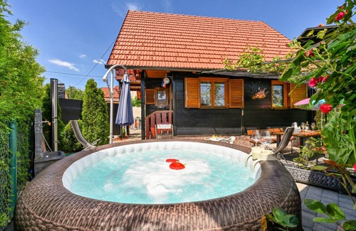 Gornja Stubica House | 80 m² House ∙ 3 bedrooms ∙ 4 guests