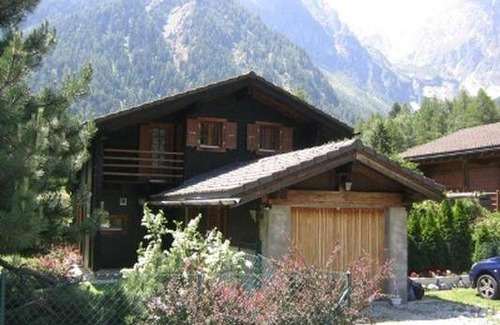 Saleinaz House | 80 m² House ∙ 3 bedrooms ∙ 5 guests