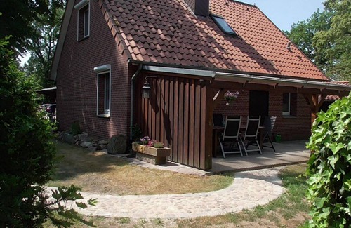 Bockhorn House | 80 m² House ∙ 3 bedrooms ∙ 6 guests