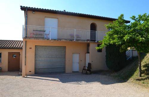 Jullie House | 80 m² House ∙ 3 bedrooms ∙ 8 guests