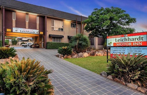 South Toowoomba Hotel | 80 m² Motel ∙ 3 bedrooms ∙ 127 guests
