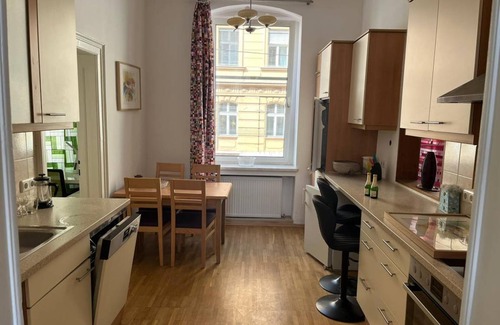 Innere Stadt Resort | 80 m² Private room ∙ 1 bedroom ∙ 3 guests