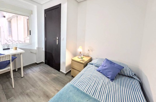 Burjasot Resort | 80 m² Private room ∙ 1 bedroom ∙ 1 guest