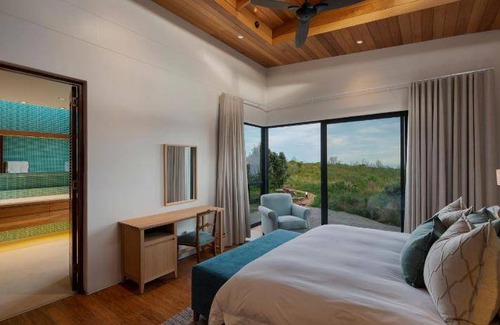 Brenton-on-Sea Bed & Breakfast | 800 m² Bed and breakfast ∙ 6 bedrooms ∙ 127 guests