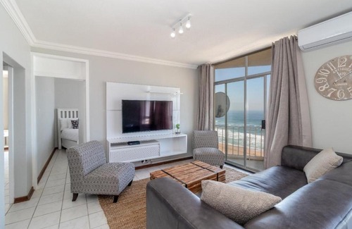 Amanzimtoti Apartment | 806 Beachfront