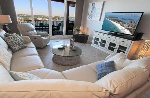 Clearwater Beach House | 806 Harborview Grande