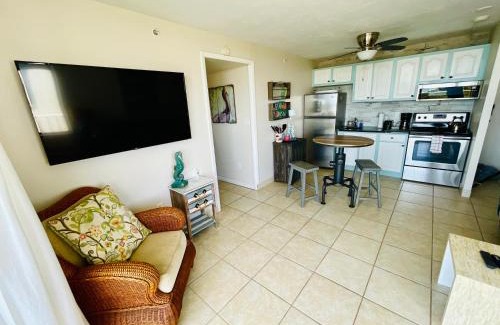 Fort Myers Beach Apartment | #808 Gulf View at Lovers Key Beach Club