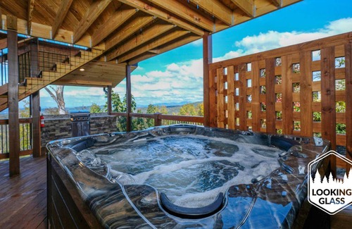 Chalet Village North Cabin | 808 m² Cabin ∙ 8 bedrooms ∙ 24 guests