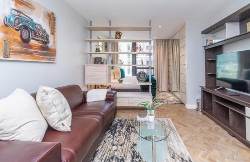 Cape Town City Centre Apartment | 809 Foreshore Place