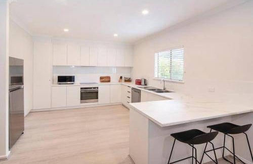 Eagle Bay House | 809 m² House ∙ 6 bedrooms ∙ 10 guests