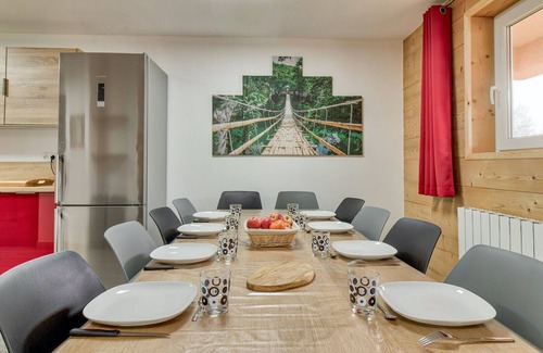 Genos Apartment | 80m from the slopes, great flat for 15