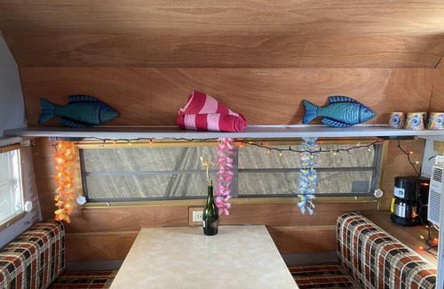Queens Ski Chalet | 80s Surf Camper in Rockaway Beach
