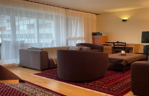 Parc-Nord Condo | 80SQM 2BR ON RUE SALVADOR-NANTERRE