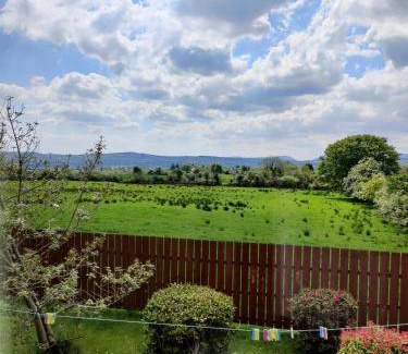 Stranorlar Apartment | 81 m² Apartment ∙ 2 bedrooms ∙ 4 guests