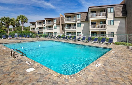 Myrtle Beach Condo | 81 m² Condo ∙ 2 bedrooms ∙ 4 guests