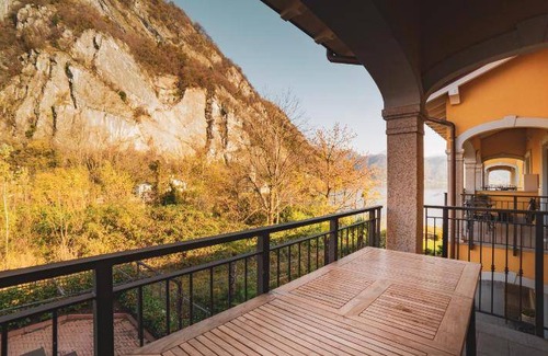 Lavena Ponte Tresa Apartment | 81 m² Serviced apartment ∙ 2 bedrooms ∙ 7 guests