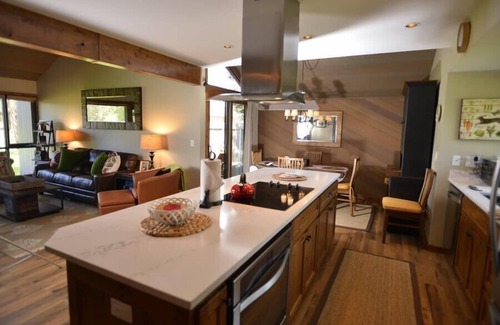 Sunriver Condo | 81 Meadow House | 2 BR/2 BA, Sleeps 4
