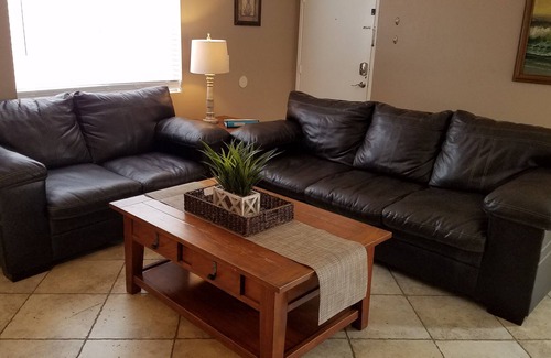 Mission Beach Condo | 812 BEACH RETREAT (Large Dining Deck - Steps to the Beach)