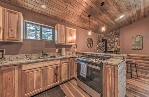 Ruidoso Cabin | 81D Cozy Cabin in Ruidoso Midtown!