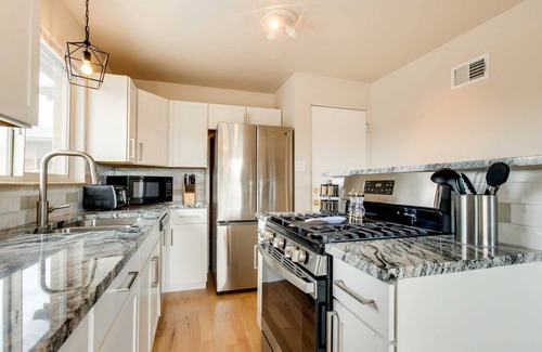 Cherry Creek Apartment | 82 m² Apartment ∙ 2 bedrooms ∙ 4 guests