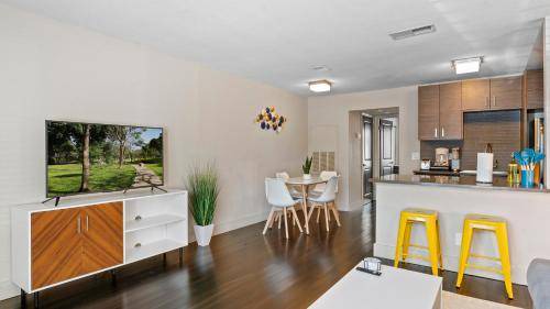 Riverside Apartment | 82 m² Apartment ∙ 2 bedrooms ∙ 6 guests