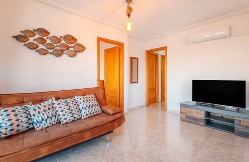 Santa Pola Apartment | 82 m² Apartment ∙ 3 bedrooms ∙ 6 guests
