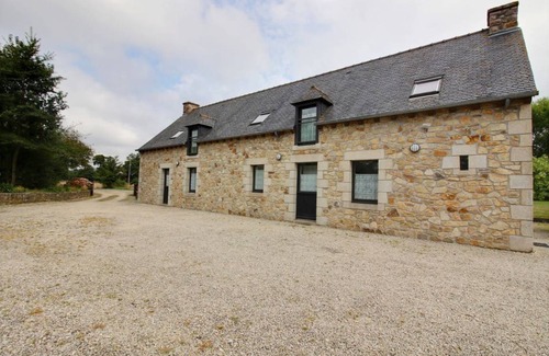 Henansal House | 82 m² Gîte ∙ 2 bedrooms ∙ 4 guests