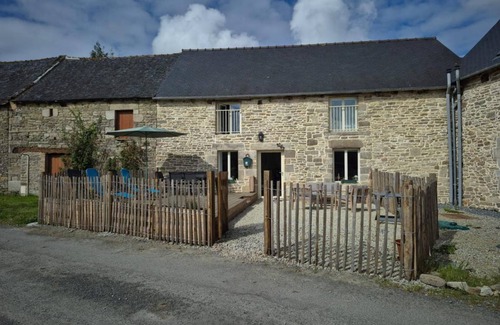 Brusvily House | 82 m² Gîte ∙ 3 bedrooms ∙ 5 guests