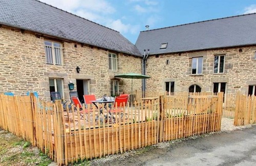 Brusvily House | 82 m² Gîte ∙ 3 bedrooms ∙ 5 guests