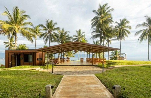Manado Hotel | 82 m² Hotel ∙ 127 guests