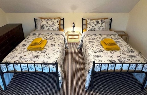 Caroy House | 82 m² House ∙ 1 bedroom ∙ 6 guests