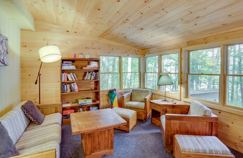 Kents Hill House | 82 m² House ∙ 2 bedrooms ∙ 7 guests