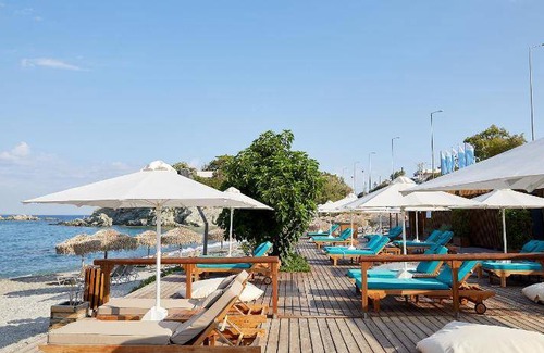 Anavyssos Resort | 82 m² Resort ∙ 127 guests