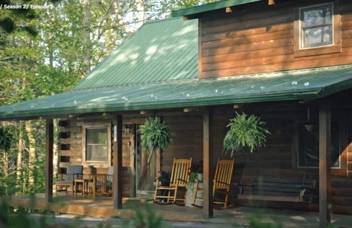 Hico Cabin | 83 Acres | Cabin Hot-tub+FirePit+Orchard ~NR Gorge