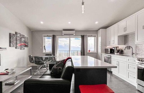 Colwood Apartment | 83 m² Apartment ∙ 2 bedrooms ∙ 4 guests