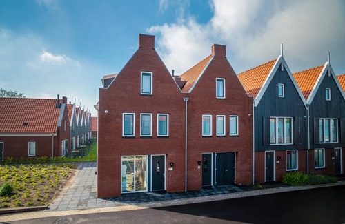 Volendam Apartment | 83 m² Apartment ∙ 2 bedrooms ∙ 4 guests