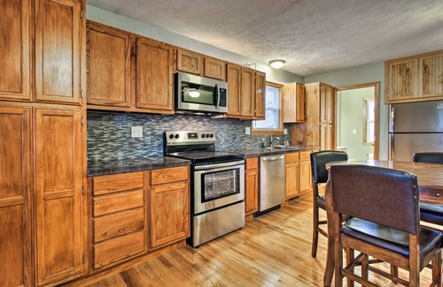 Umber View Heights Apartment | 83 m² Apartment ∙ 4 guests