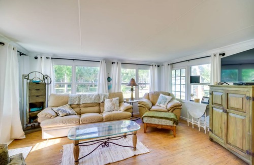Vero Beach Cottage | 83 m² Cabin ∙ 2 bedrooms ∙ 4 guests