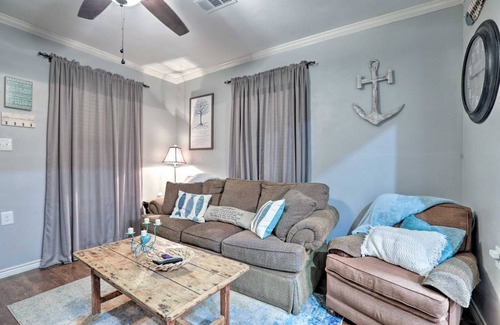 Galveston Cottage | 83 m² Cabin ∙ 2 bedrooms ∙ 8 guests