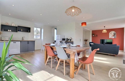 Antrain House | 83 m² Gîte ∙ 2 bedrooms ∙ 5 guests