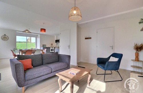 Antrain House | 83 m² Gîte ∙ 2 bedrooms ∙ 5 guests